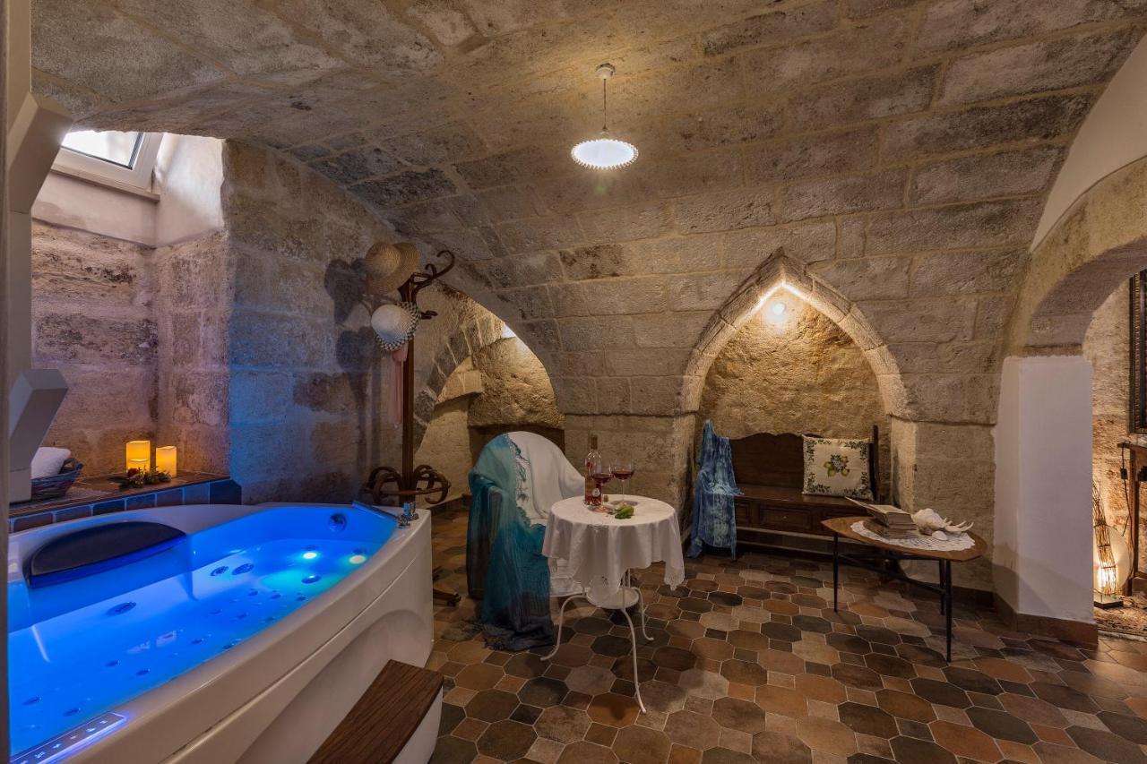 Il Cedrangolo House Tree Монополи Экстерьер фото